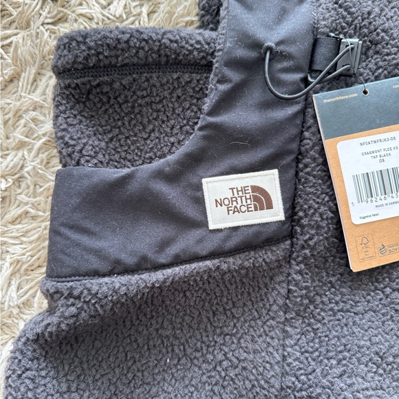 The North face Whimzy Powder Hood - Picture 3 of 4